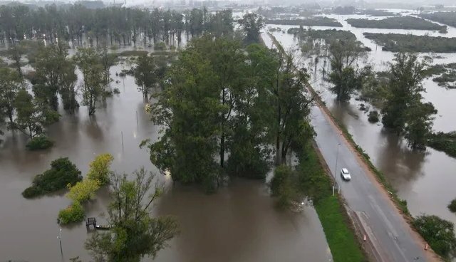 Uruguay: más de 2 mil evacuados por inundaciones